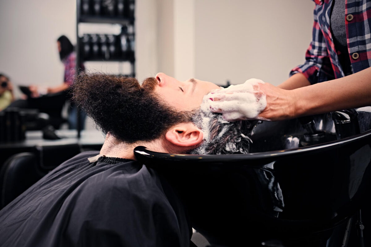 Disposable products for barbers